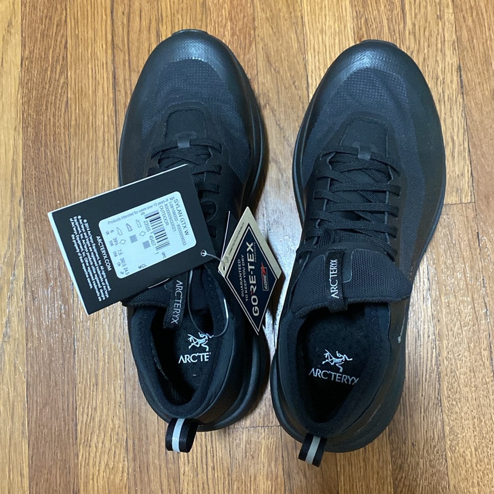 NWOB Arc'teryx Sylan GTX Size 7.5 - Picture 4 of 8